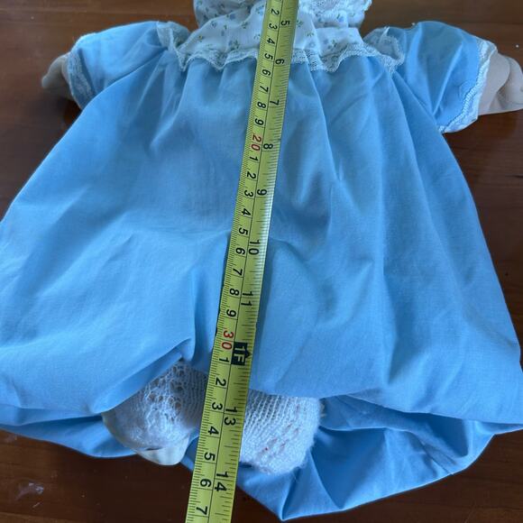 Vintage Cabbage Patch Kids Doll  1980s Coleco, Blue Eyes, Signed, Original Dress - Picture 12 of 14